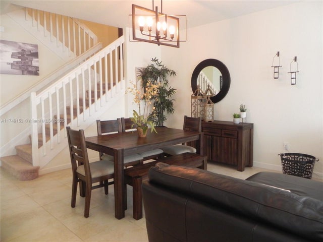 2 of 38 - 12170 Village Pl 1, Davie, FL