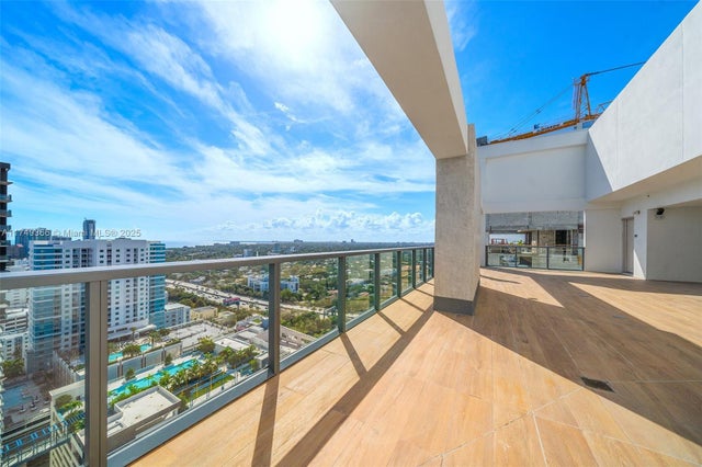 1 of 22 - 229 Sw 9th St 208, Miami, FL