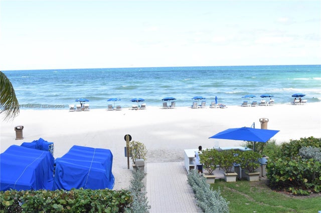 5 of 46 - 17555 Collins Ave 406, Sunny Isles Beach, FL