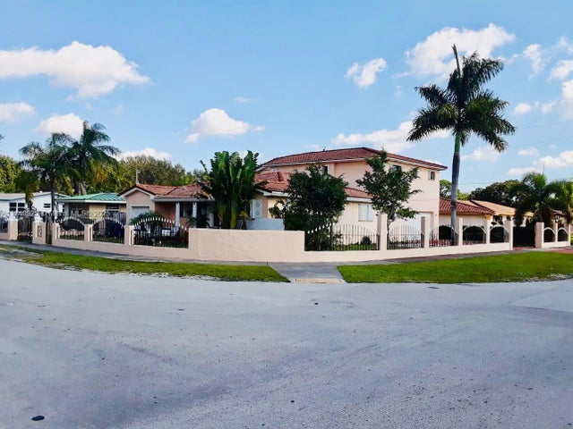 3 of 14 - 15101 Nw 10th Ct, Miami, FL