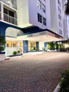 2 of 59 - 6450 Collins Av 509, Miami Beach, FL