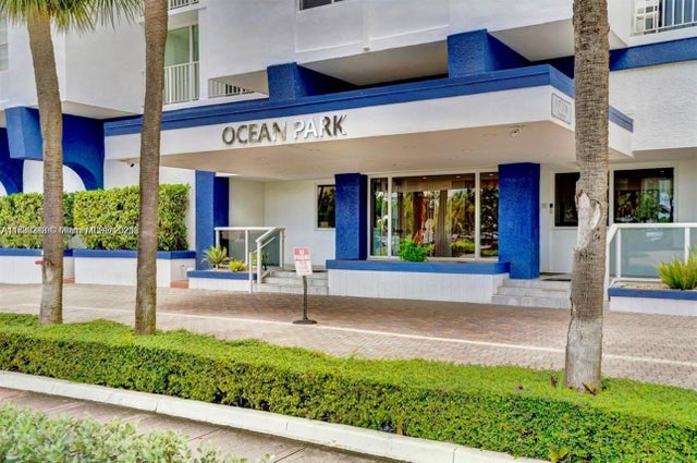 3 of 59 - 6450 Collins Av 509, Miami Beach, FL