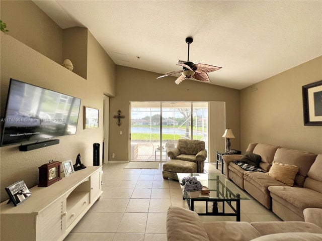 5 of 16 - 9640 Great Egret Court, West Palm Beach, FL