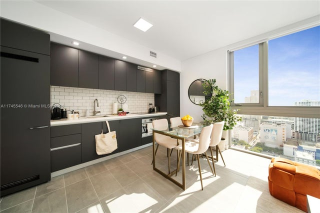 3 of 20 - 227 Ne 2nd St 3106, Miami, FL