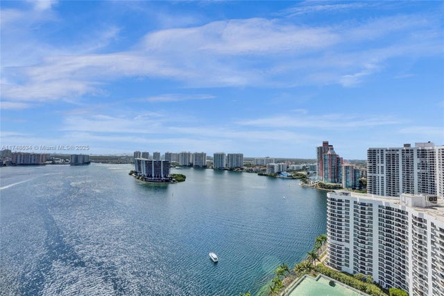 1 of 32 - 19101 Ne 36th Ct 3002, Aventura, FL