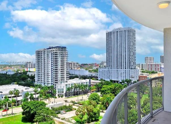 4 of 4 - 1750 N Bayshore Dr 1714, Miami, FL