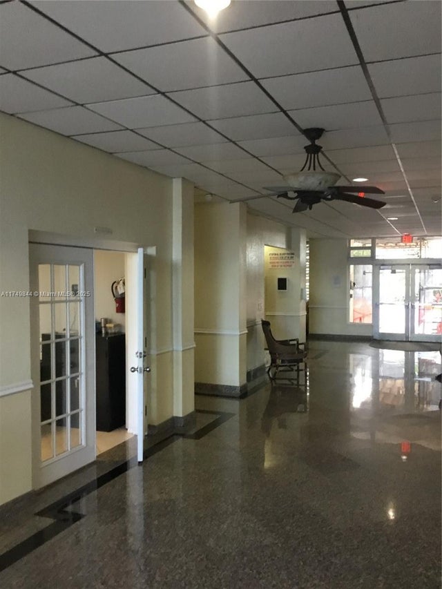 4 of 9 - 200 S Birch Rd 404, Fort Lauderdale, FL