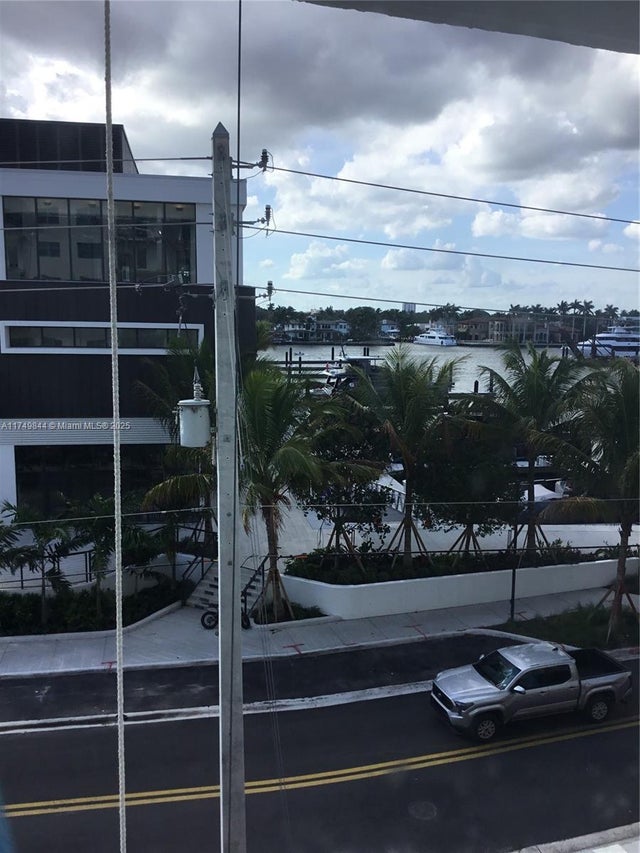 5 of 9 - 200 S Birch Rd 404, Fort Lauderdale, FL