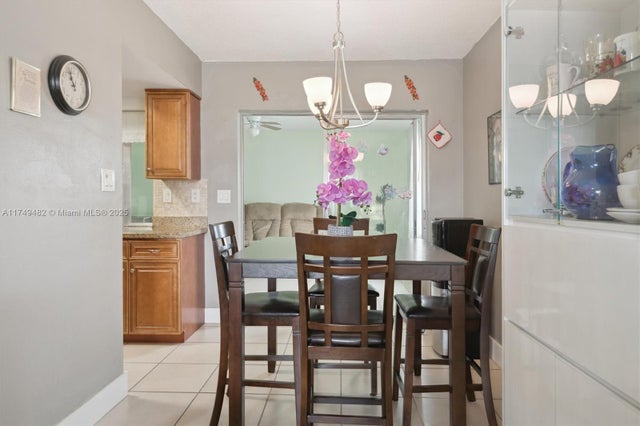 3 of 15 - 5707 Nw 85th Ave, Margate, FL