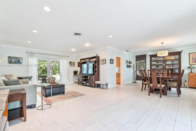 3 of 31 - 7405 Sw 132nd St, Pinecrest, FL