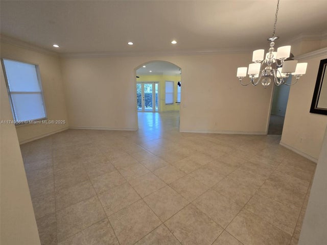 4 of 25 - 6855 Shamrock Trl, Boynton Beach, FL