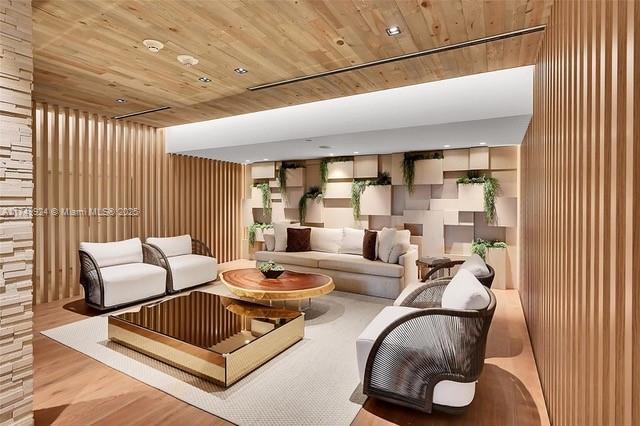 4 of 25 - 2301 Collins Ave Ph18, Miami Beach, FL