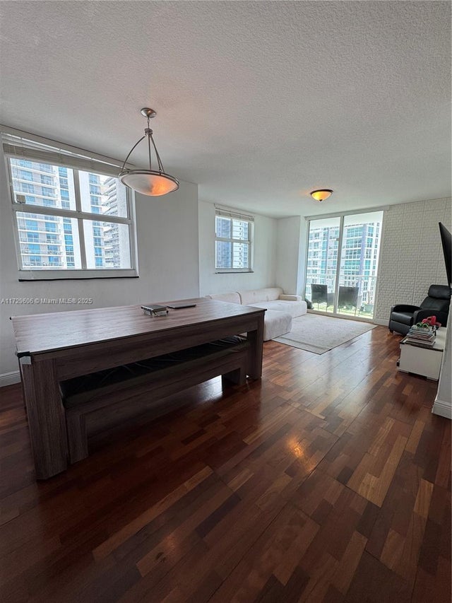 2 of 21 - 1250 S Miami Ave 2214, Miami, FL