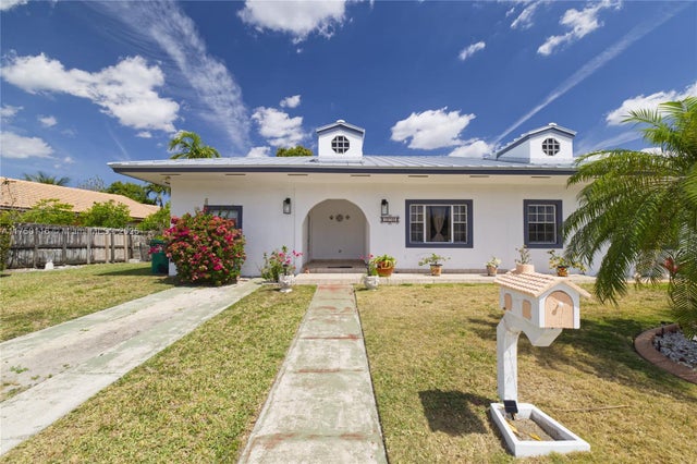 5 of 44 - 10745 Westwood Lake Dr, Miami, FL