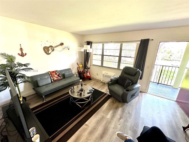 1 of 13 - 13500 Sw 1st St 208u, Pembroke Pines, FL