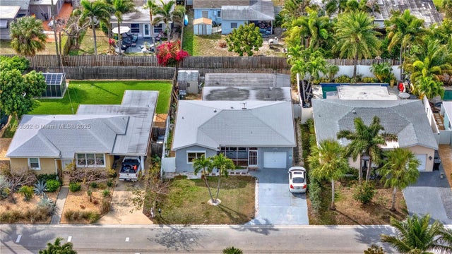 4 of 37 - 1317 N M St, Lake Worth, FL