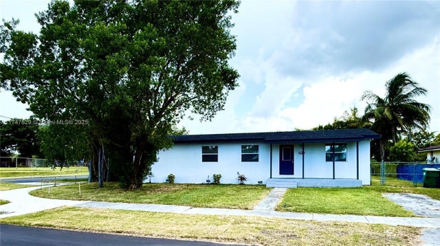1 of 23 - 19930 Coral Sea Rd, Cutler Bay, FL