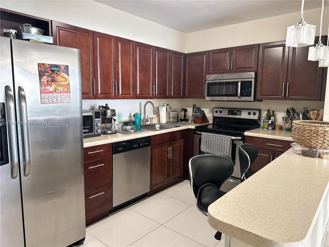 3 of 41 - 19370 Collins Ave 905, Sunny Isles Beach, FL