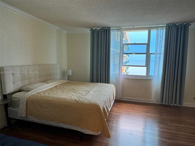 4 of 14 - 2501 S Ocean Dr 1519, Hollywood, FL