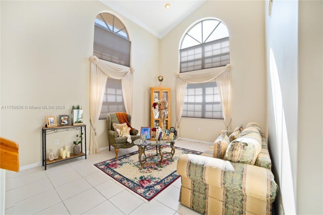 4 of 52 - 15950 Sw 42nd Ter, Miami, FL