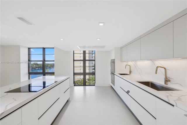 5 of 52 - 5500 Collins Ave 802, Miami Beach, FL