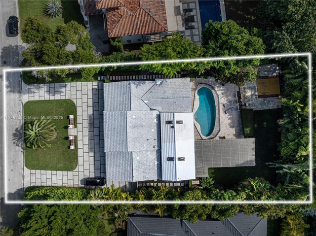 1 of 31 - 530 Sabal Palm Rd, Miami, FL