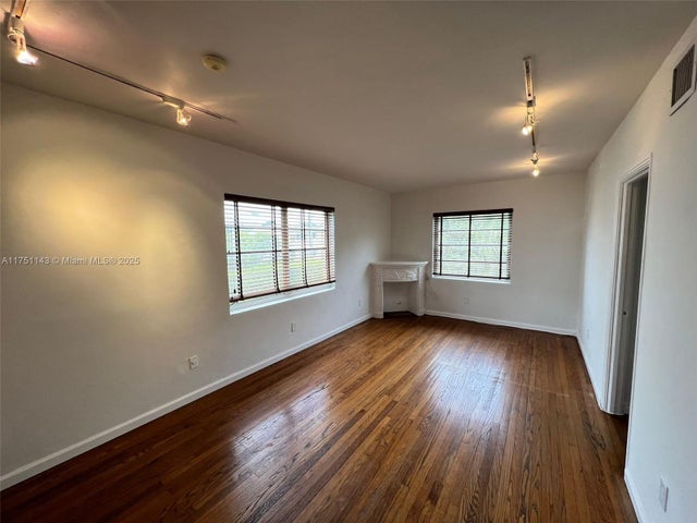 1 of 37 - 1535 Meridian Ave 3, Miami Beach, FL