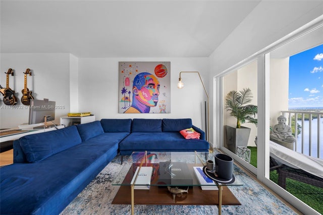2 of 43 - 300 Bayview Dr 1614, Sunny Isles Beach, FL