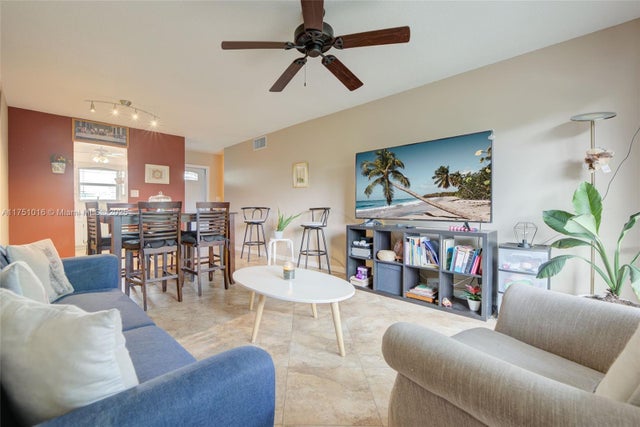 1 of 20 - 1400 Tallwood Ave 303, Hollywood, FL