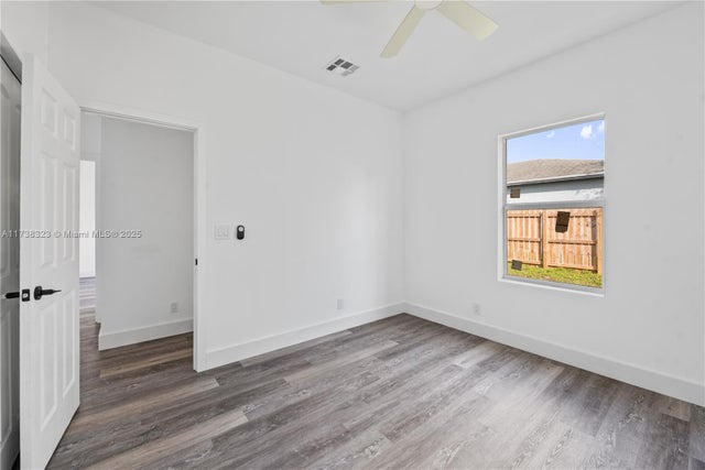 5 of 9 - 1671 Nw 15th St, Pompano Beach, FL