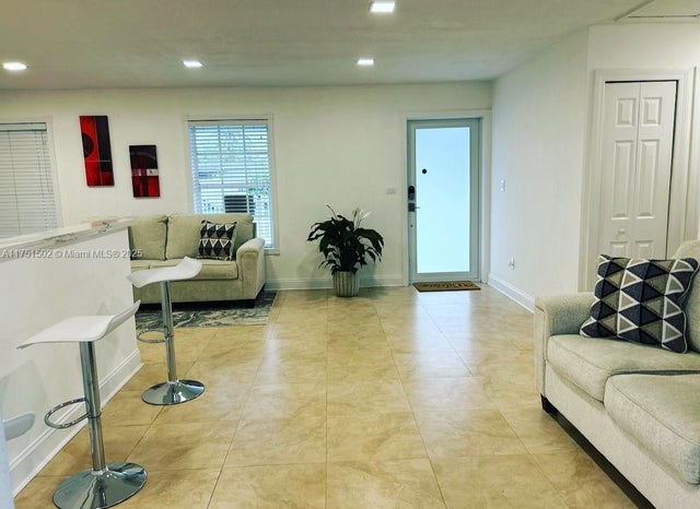 2 of 15 - 5920 Sw 116th Ave, Miami, FL