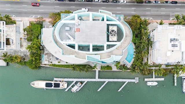 2 of 42 - 6000 Indian Creek Dr 11b, Miami Beach, FL