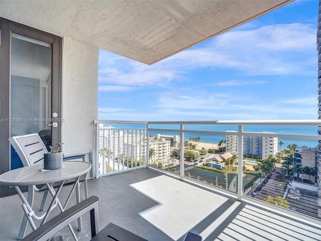 1 of 32 - 1600 S Ocean Dr 14k, Hollywood, FL