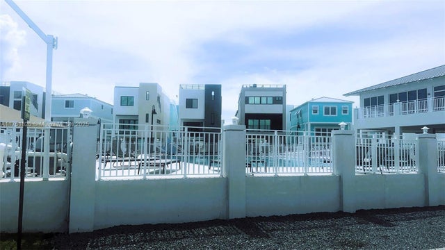 3 of 19 - 94825 Overseas Hwy #284, Key Largo, FL