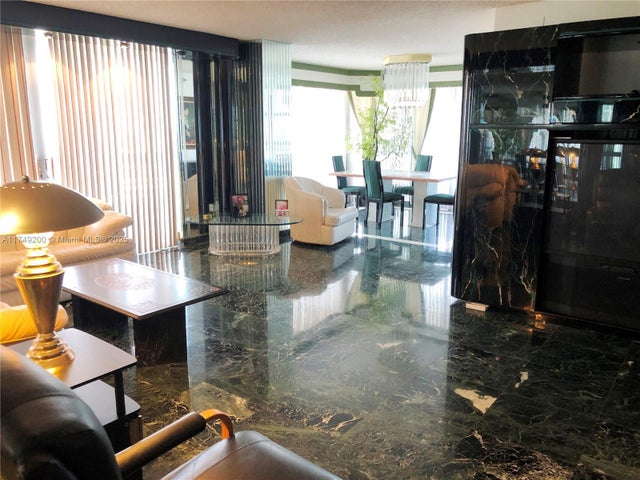 5 of 65 - 3500 Mystic Pointe Dr 1905, Aventura, FL