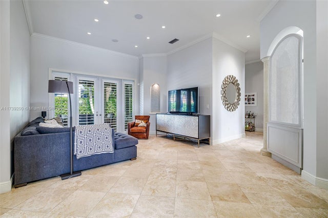 4 of 29 - 16721 Sw 86th Ct, Palmetto Bay, FL