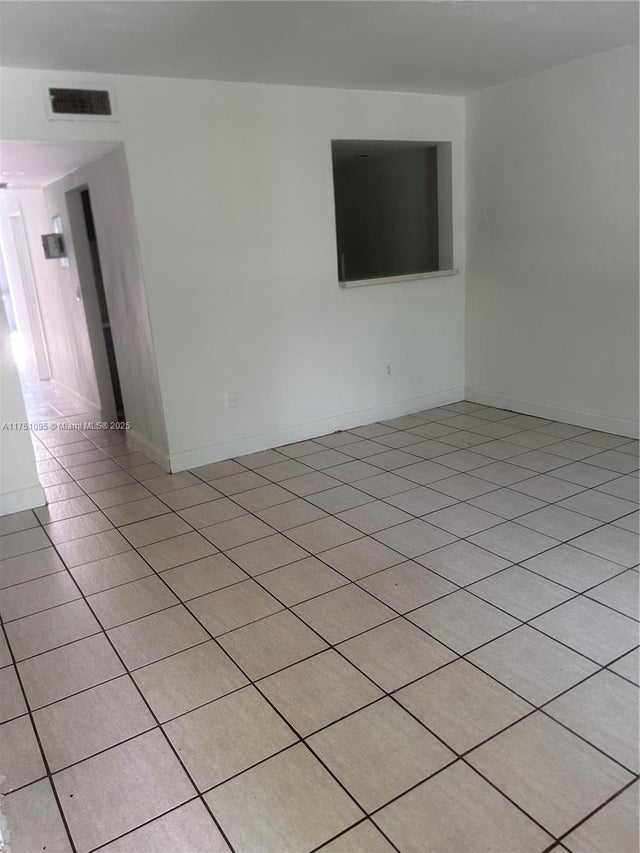 1 of 13 - N/A, Miami, FL