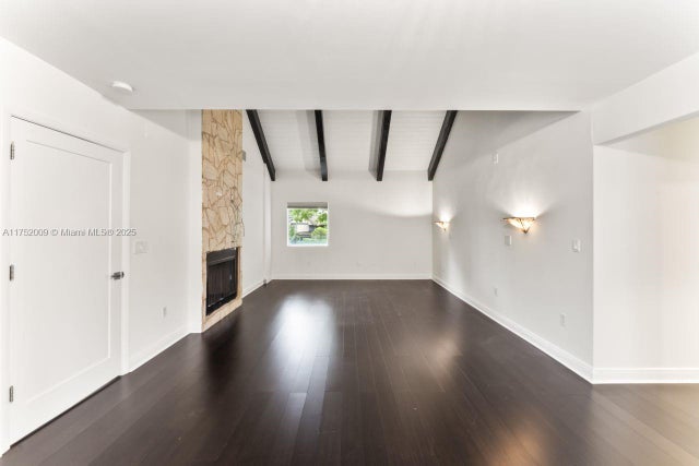 2 of 96 - 20205 W Oak Haven Cir, Miami, FL