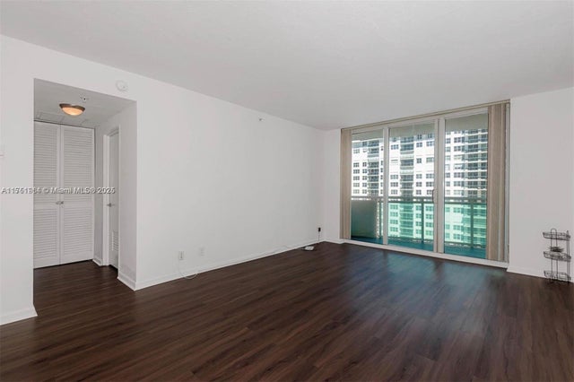 4 of 33 - 3001 S Ocean Dr 1001, Hollywood, FL