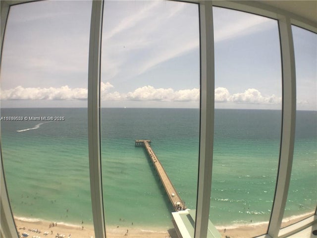 3 of 27 - 16699 Collins Avenue 1702, Sunny Isles Beach, FL