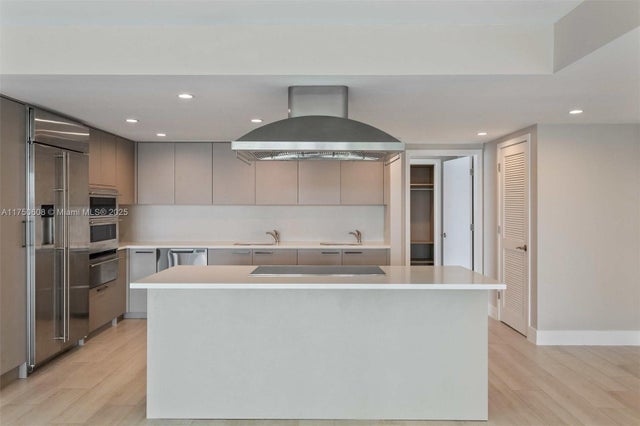 5 of 77 - 1150 101st St 702, Bay Harbor Islands, FL