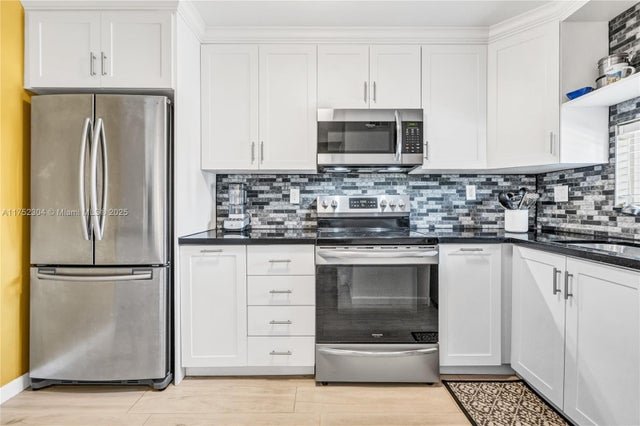 3 of 44 - 411 S Hollybrook Dr 205, Pembroke Pines, FL