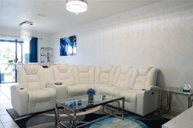 3 of 18 - 11611 Sw 253rd St 11611, Homestead, FL