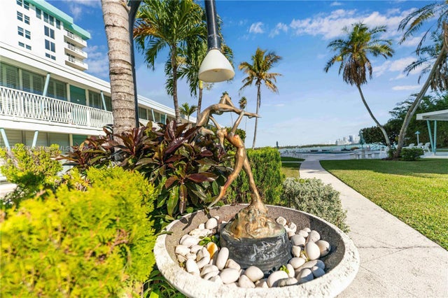5 of 21 - 1155 103rd St 8b, Bay Harbor Islands, FL