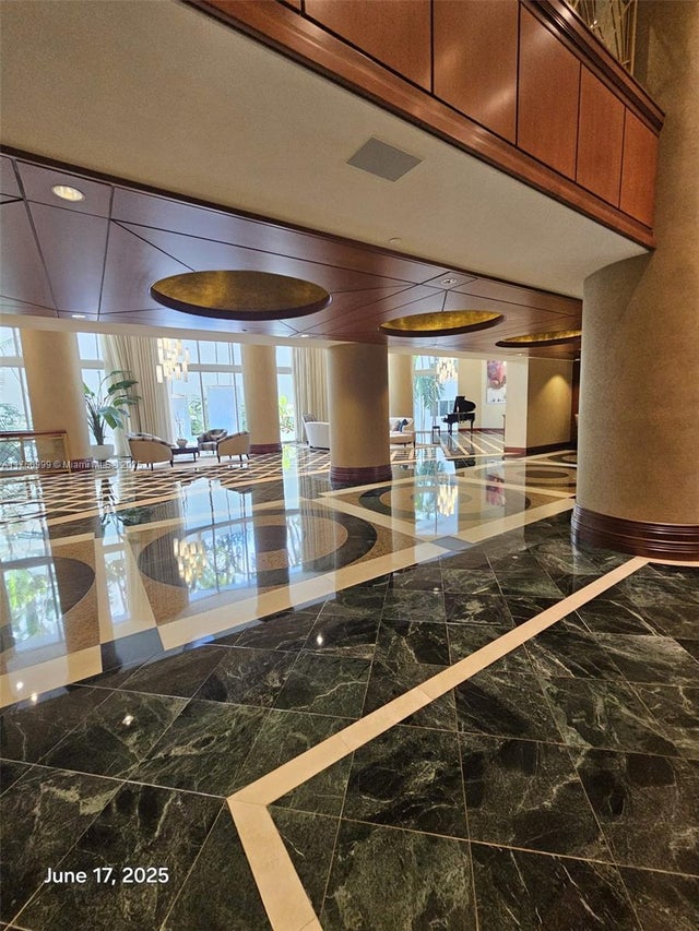 2 of 40 - 21050 Point Pl 501, Aventura, FL