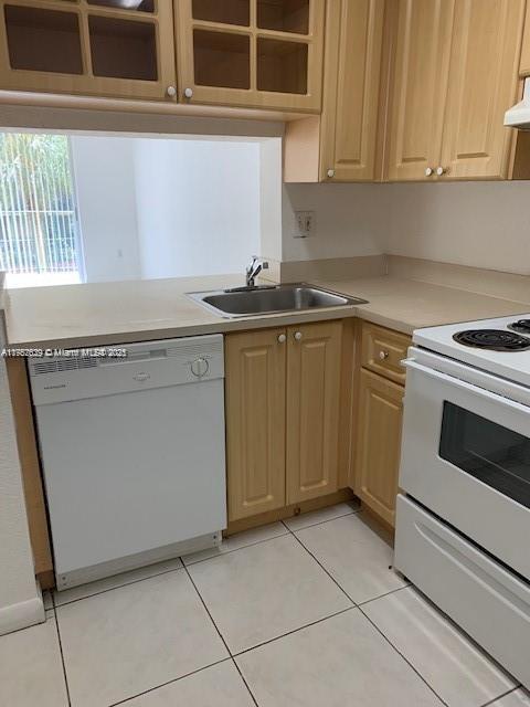 4 of 7 - 9350 Fontainebleau Blvd 209, Miami, FL