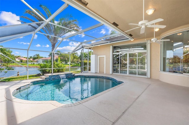 4 of 64 - 5135 Kensington Cir, Coral Springs, FL