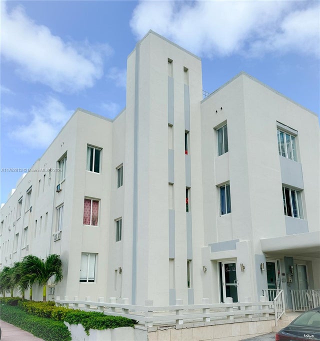 1 of 11 - 3700 Collins Ave S-202, Miami Beach, FL