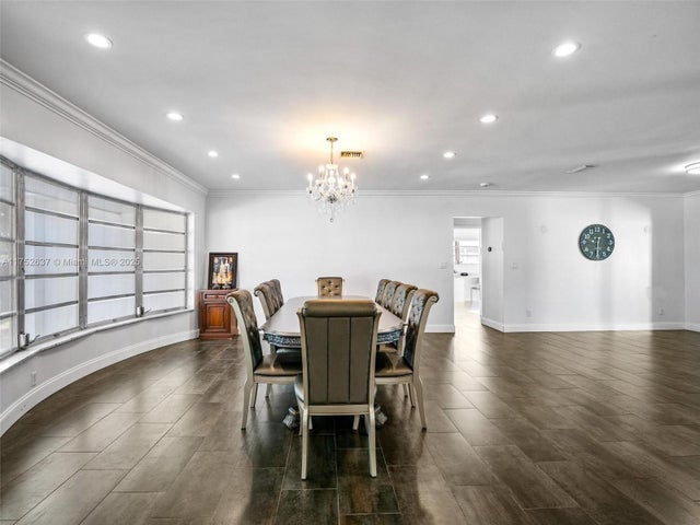 4 of 51 - 3610 N 53rd Ave, Hollywood, FL
