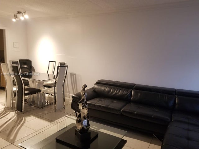 5 of 14 - 2020 Ne 135th St 904, North Miami, FL